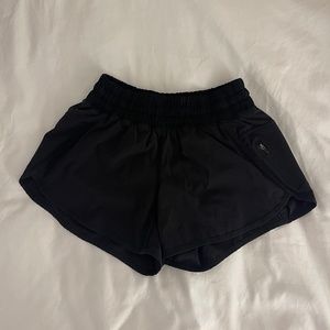 Lululemon Tracker Short 4"